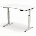 Bureau réglable en hauteur en acier blanc 120 x 70 x 75cm pour un usage professionnel